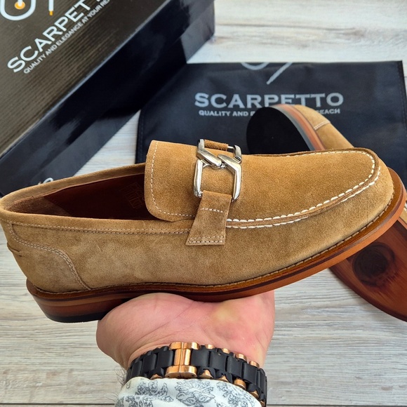 Men's Suede Leather Buckle Loafers - Picture 3 of 7